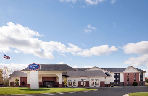 Birch Run Hotel | Hampton Inn Birch Run
