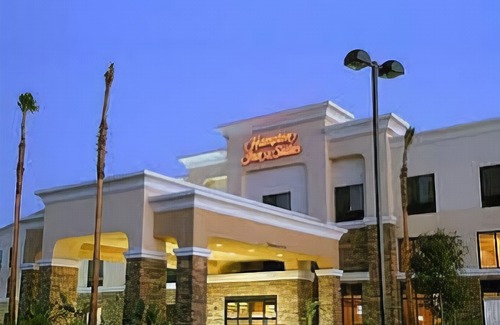 Chino Hills Hotel | Hampton Inn & Suites Chino Hills