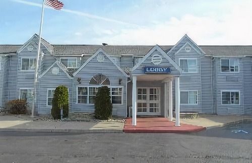 Latham Hotel | Microtel Inn by Wyndham - Albany Airport