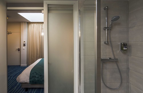 Suresnes Hotel | Hôtel Mercure Paris Suresnes Longchamp