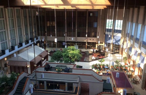 Mars Hotel | DoubleTree by Hilton Pittsburgh Cranberry