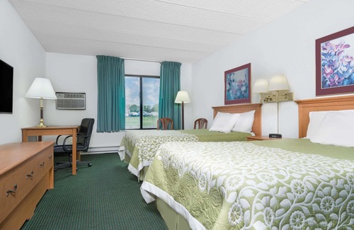St. Cloud Hotel | Days Inn by Wyndham St Cloud