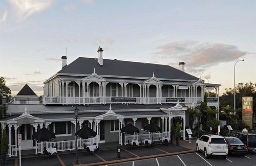 Rotorua Hotel | Prince's Gate Hotel