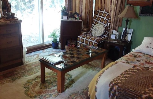 Happy Valley Hotel | Scott Creek Farm