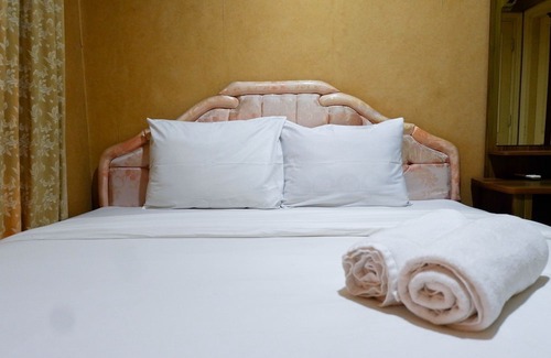 Suko Manunggal Hotel | Spacious 1Br Apartment at Taman Beverly