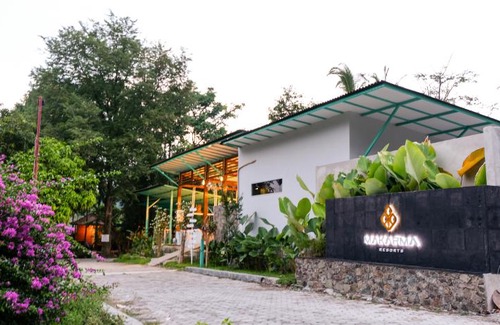 Senggigi Hotel | Makarma Resort Lombok