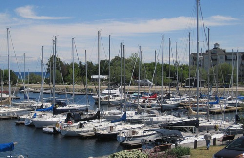 Thornbury Hotel | Royal Harbour Resort