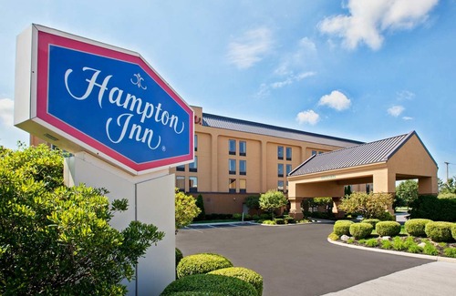 Lima Hotel | Hampton Inn Lima