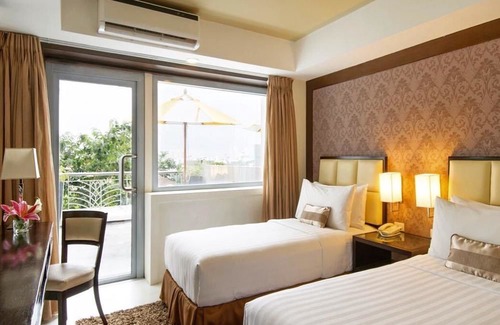Cebu Hotel | Quest Serviced Residences