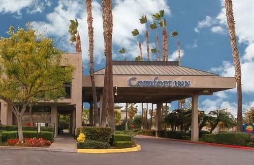 Riverside Hotel | Quality Inn Riverside Near UCR and Downtown