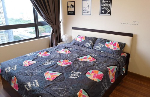 Kampung Pasir Hotel | Petalz Residence Luxury Resort-Style Condominium