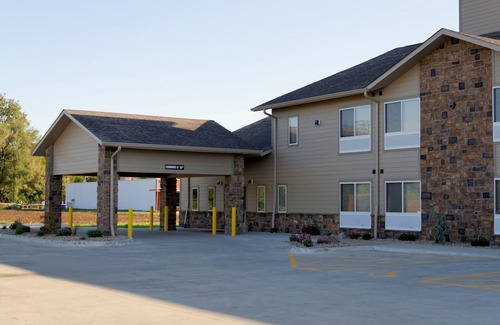 Fort Madison Hotel | Cobblestone Inn & Suites - Fort Madison