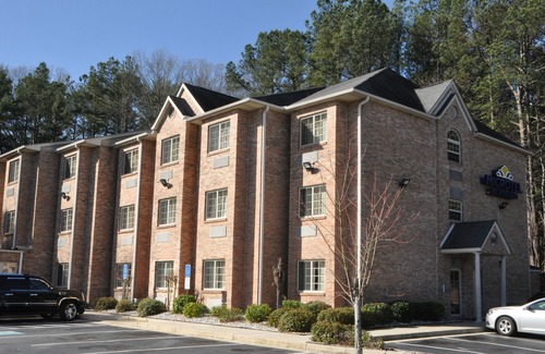 Lithonia Hotel | Microtel Inn & Suites by Wyndham Lithonia/Stone Mountain