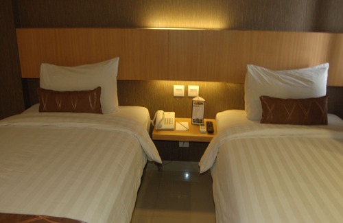 Melawai Hotel | D'Cozie Hotel by Prasanthi