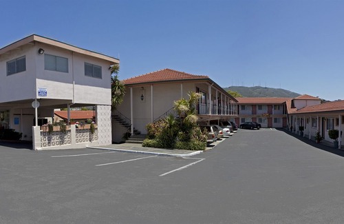 Daly City Hotel | El Camino Inn