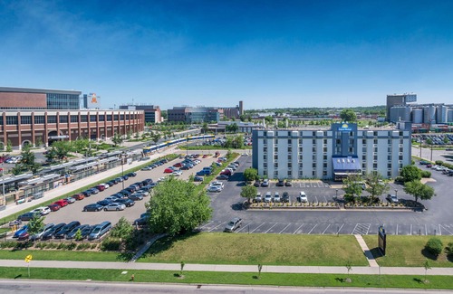 Prospect Park Hotel | Days Hotel by Wyndham University Ave SE