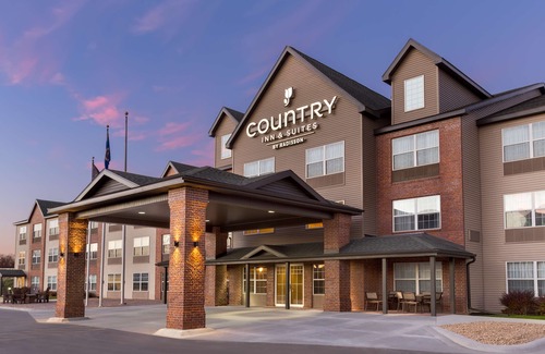 Rochester Hotel | Country Inn & Suites by Radisson, Rochester South, MN