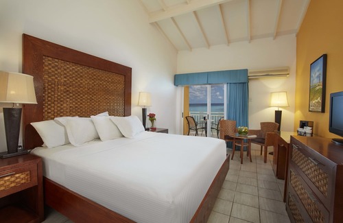 Playa Hotel | Divi Flamingo Beach Resort