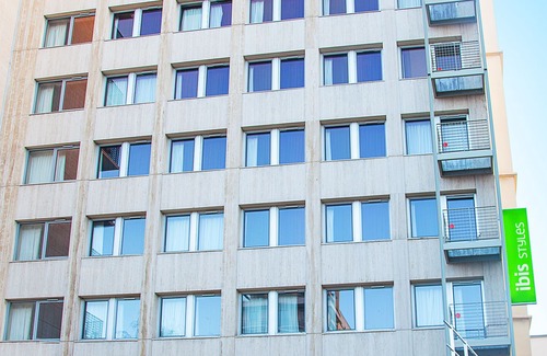 Republique–Point-du-Jour Hotel | Ibis Styles Paris 16 Boulogne