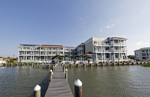 Chincoteague Hotel | Fairfield Inn & Suites by Marriott Chincoteague Island Waterfront