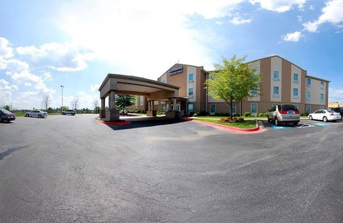 Bryant Hotel | Comfort Inn & Suites Bryant - Benton