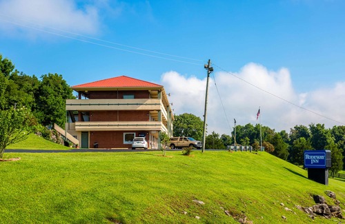 Mount Vernon Hotel | Rodeway Inn Renfro Valley