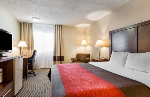 Moreno Valley Hotel | Comfort Inn & Suites Moreno Valley Near March Air Reserve Base