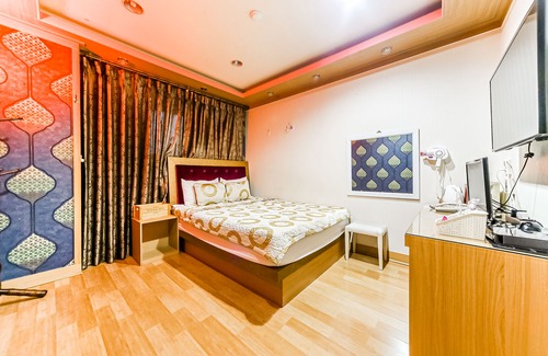 Tongjung Hotel | Yangsan Mulgeum L