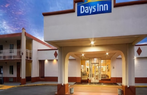 Shelby Hotel | Days Inn by Wyndham Shelby