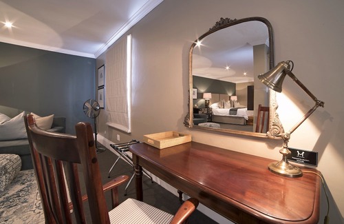 Grahamstown Hotel | The Milner