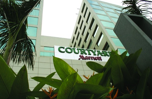 Teynampet Hotel | Courtyard by Marriott Chennai