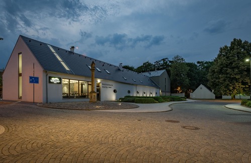 Dobrichovice Hotel | Hotel Panská Zahrada