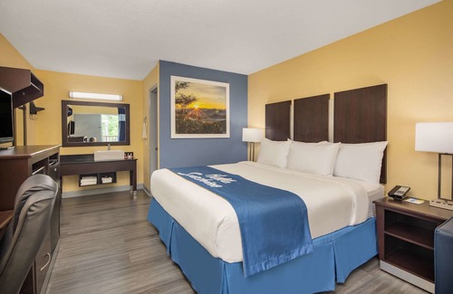 Muscle Shoals Hotel | Days Inn by Wyndham Muscle Shoals Florence