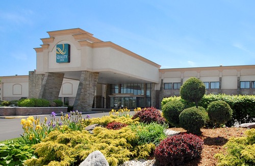 Somerset Hotel | Quality Inn and Conference Center Somerset