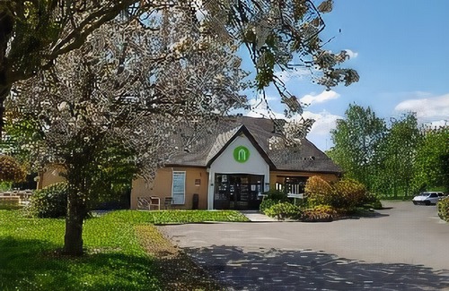Laon Hotel | Kyriad Direct Laon