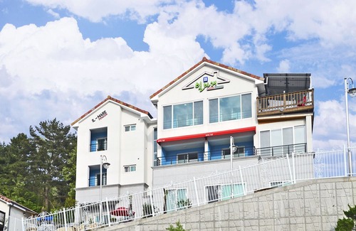 Samcheok Hotel | Janghohang Ilmare Pension