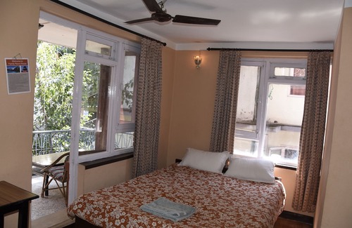 Thamel Hotel | Beehive Hostel
