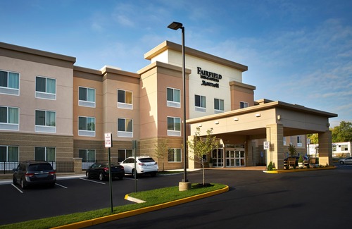 Jefferson Manor Hotel | Fairfield Inn & Suites by Marriott Alexandria