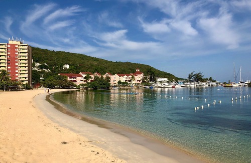 Ocho Rios Hotel | Fisherman's Point Resort
