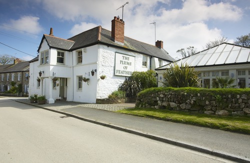 Mitchell Hotel | The Plume of Feathers