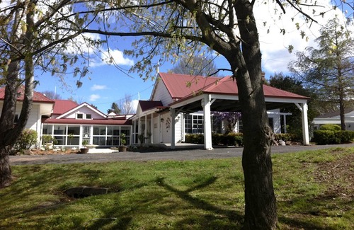 Armidale Hotel | Moore Park Inn