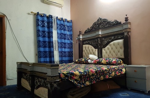Multan Hotel | Aimys Villa Guest House