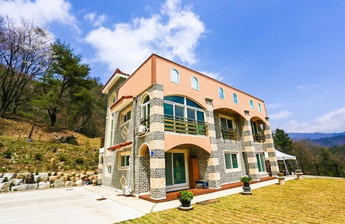Samgong-ri Hotel | Muju Solhyanggi Pension