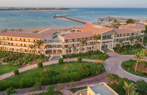 Makadi Bay Hotel | Cleopatra Luxury Resort Makadi Bay