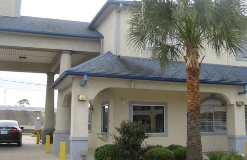 Channelview Hotel | Sapphire Inn & Suites