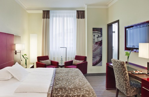 Hauptbahnhof Hotel | Steigenberger Graf Zeppelin