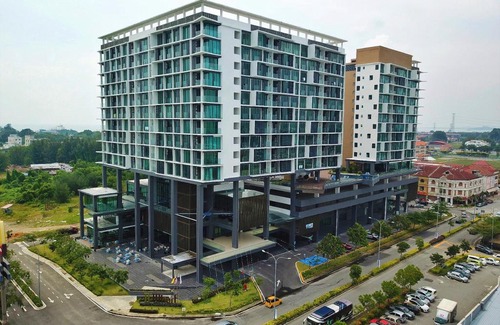 Kampung Bahasa Kapor Hotel | D'Wharf Hotel & Serviced Residence