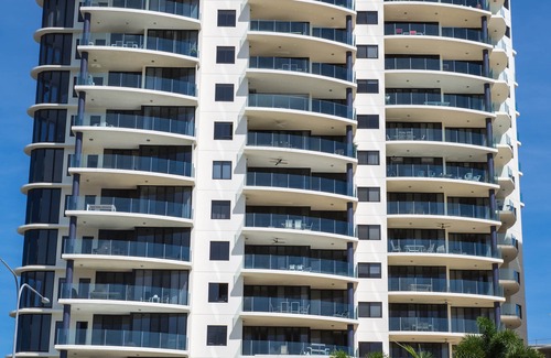 Cairns Central Business District Hotel | Piermonde Apartments Cairns