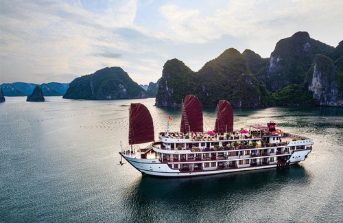 Ha Long Hotel | Alisa Cruise