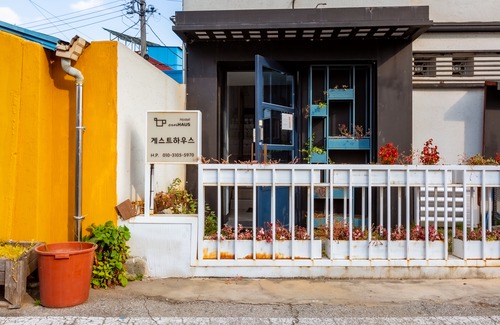 Panjuk-tong Hotel | Gongju Ein Haus